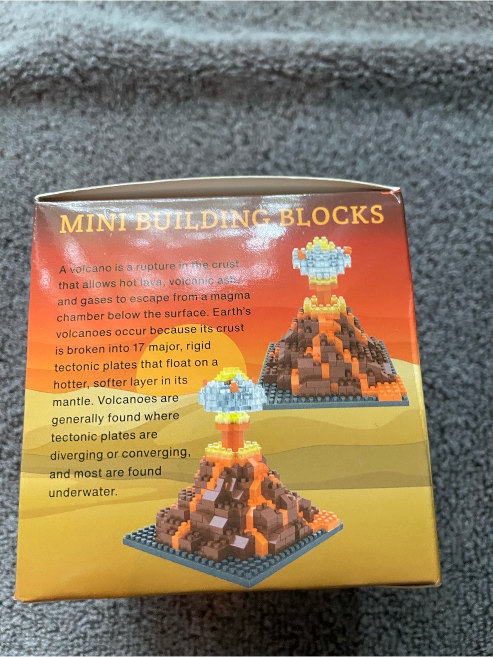 Volcano Mini Building Blocks - Picture 3 of 4